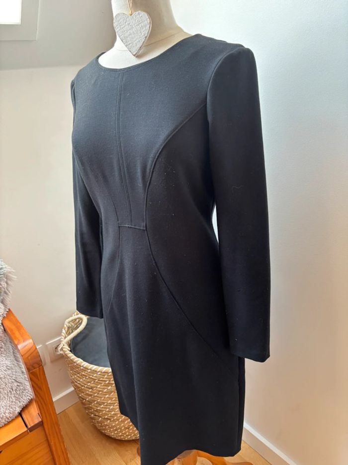 🖤 robe droite noire - Sisley - M - photo numéro 4
