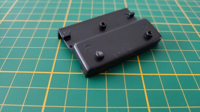 Coffre pièce détachée miniature Solido Peugeot 206 cc 1/18 1/18e 1/18ème #C13 - photo numéro 2