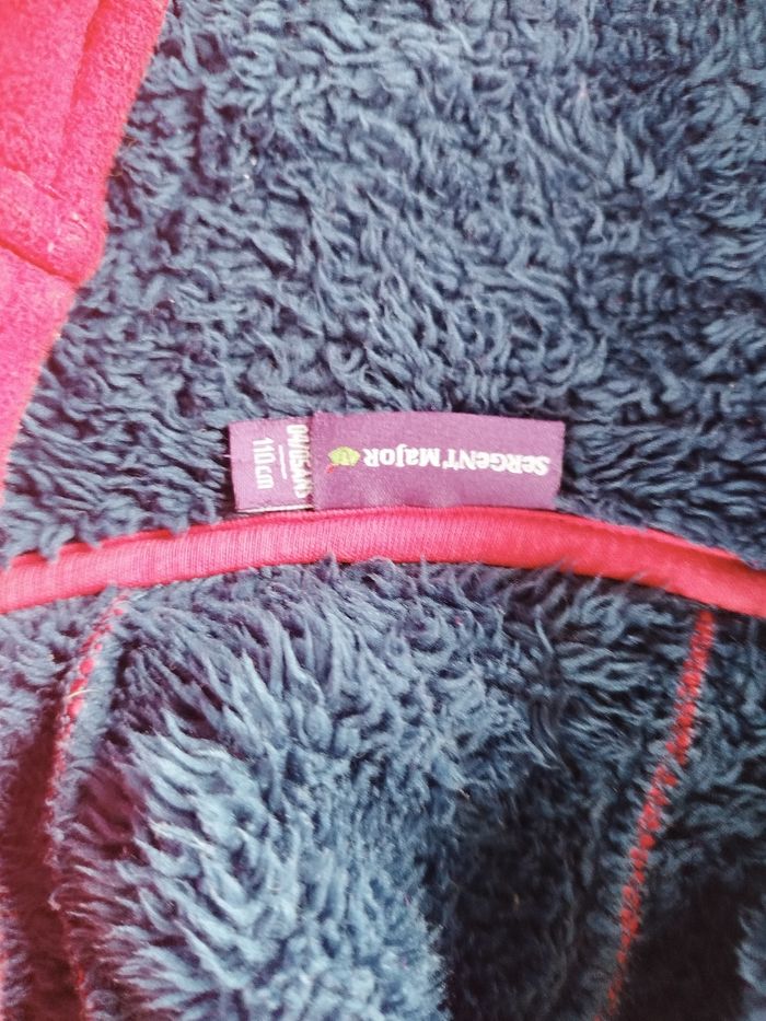 Gilet polaire doublé fourrure rouge 4-5 ans - photo numéro 4