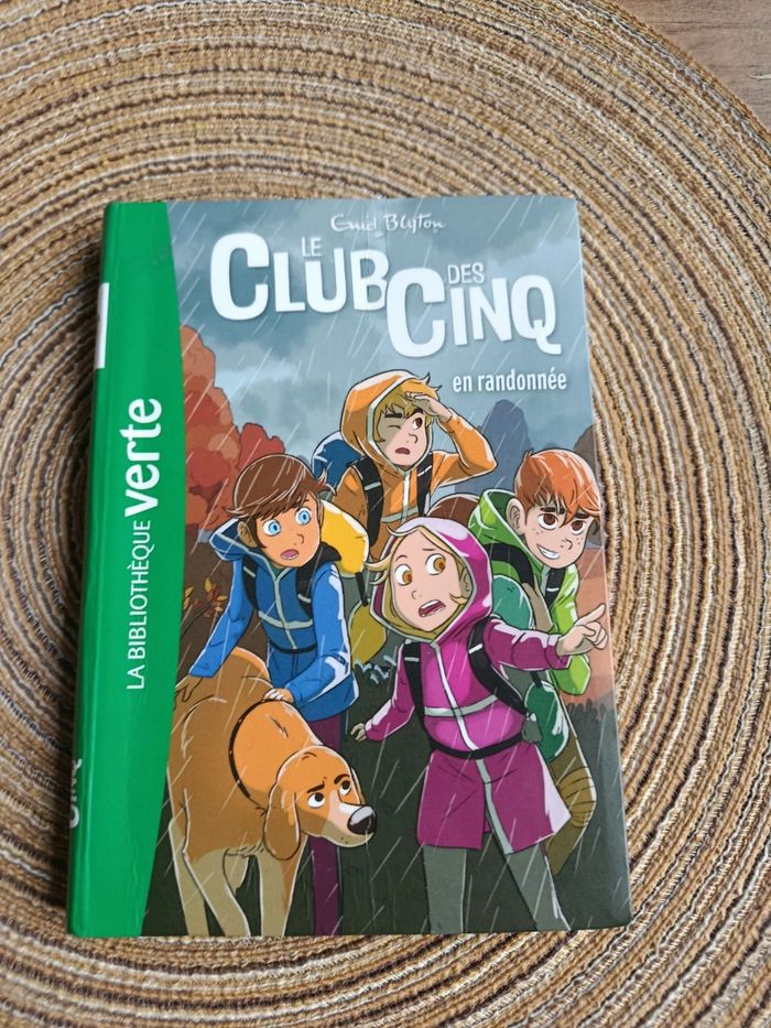 Le club des cinq en randonnée