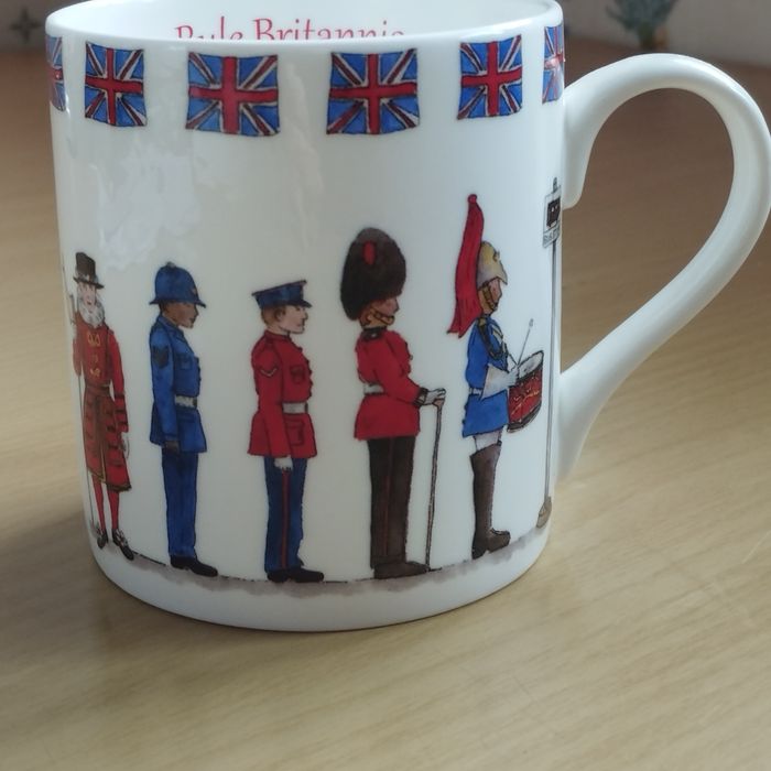 Grande tasse Porcelaine Neuf