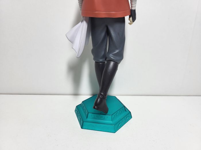 Desktop x Decorate Frieren Figurine Stark - photo numéro 8