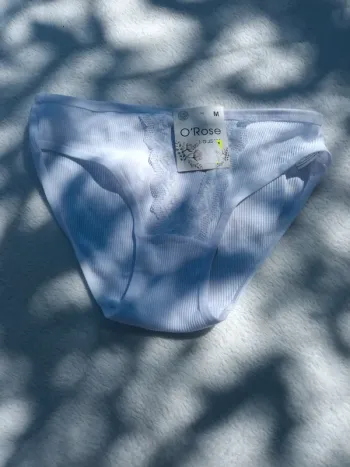 Culotte taille m neuf
