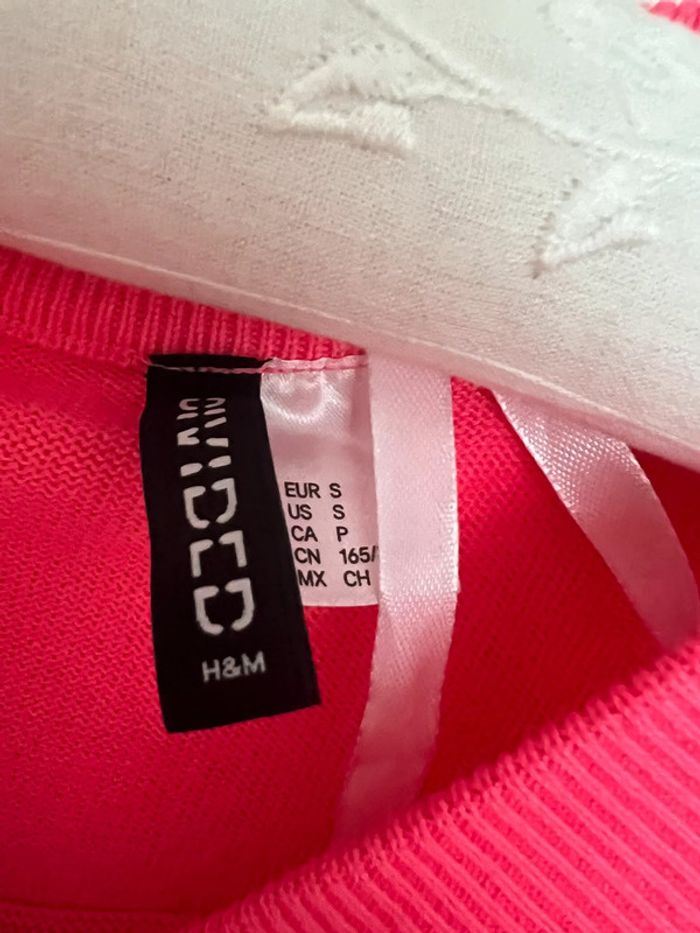 Pull court /crop top H&M - photo numéro 2