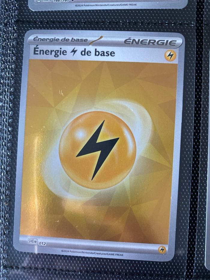 Carte Pokémon reverse neuf