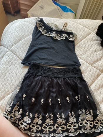 Ensemble taille six ans