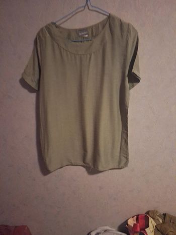 Haut manches courtes Camaïeu kaki 38