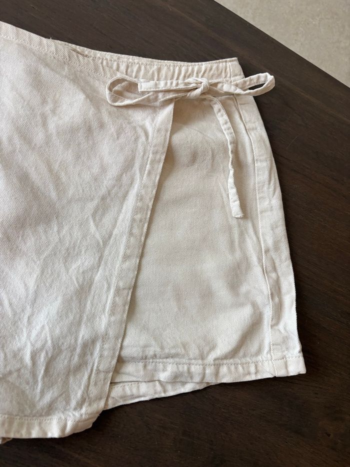 Jupe short beige - photo numéro 4