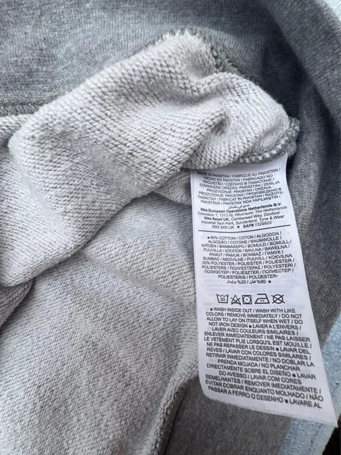Pull Nike blanc taille M - photo numéro 4