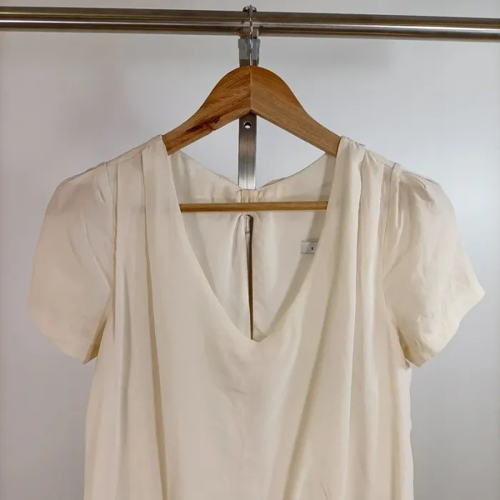 Robe bicolore Sandro en soie haut crème et bas noir taille 2 coupe chic fluide A1284 - photo numéro 2