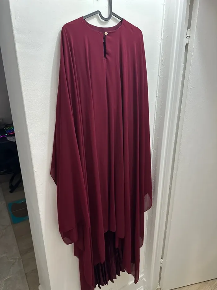 Robe longue bordeaux - photo numéro 5