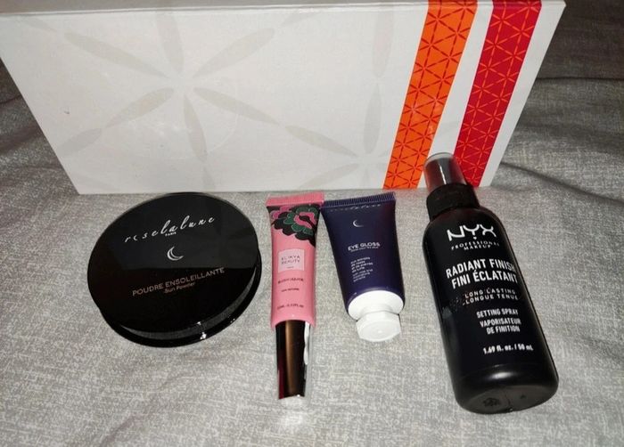 Lot produits maquillages