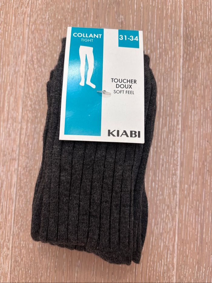 Collants fille Kiabi pointure 31/34 gris foncé neuf étiquette