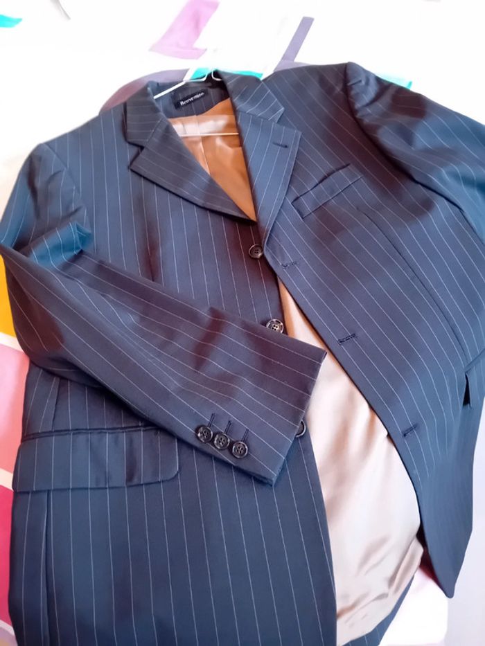 Costume noir à rayures pour homme - photo numéro 8