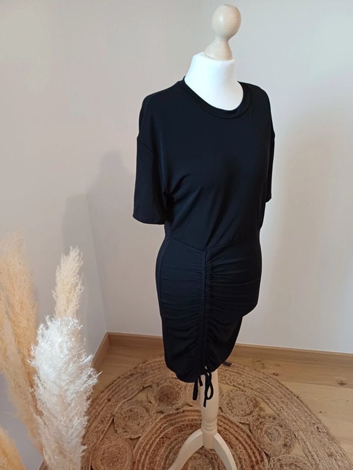 Petite robe noire Most Wanted taille XS 34 - photo numéro 4