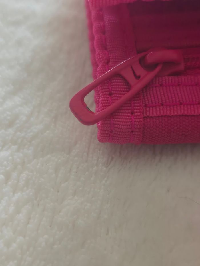 Portefeuille Nike. - photo numéro 5