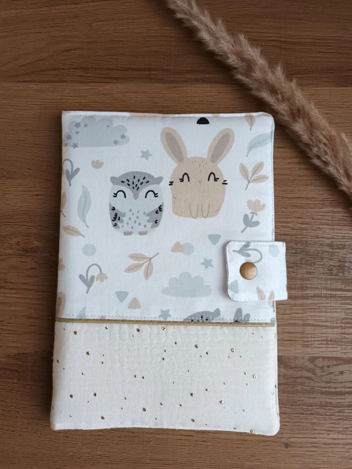 Protège carnet santé