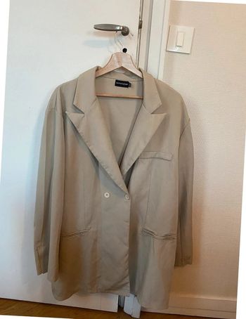 Pretty Little things t46