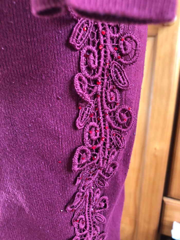 Jolie robe courte bordeaux ML T. 38 avec broderies - photo numéro 6