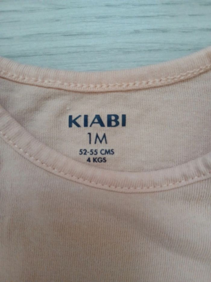 T-shirt manches longues ~ Kiabi ~ 1mois (52-55cm/4kg) - photo numéro 3