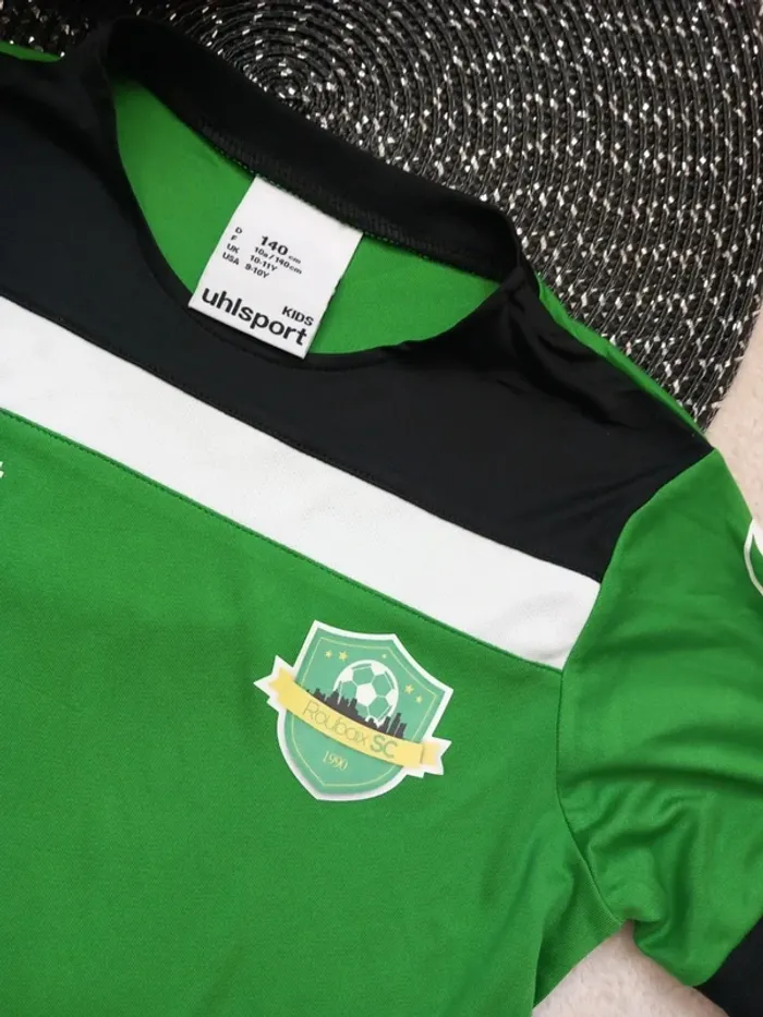 💚 T-shirt sport - uhlsport  - 10 ans 💚 - photo numéro 2