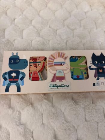Figurines en bois