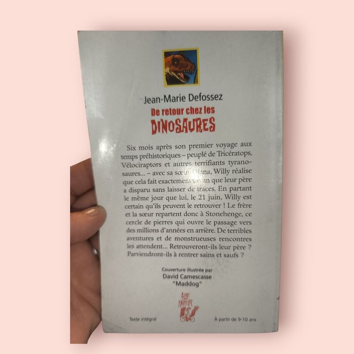 Livre de retour chez les dinosaures - photo numéro 2