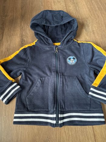 Gilet à capuche 3 ans