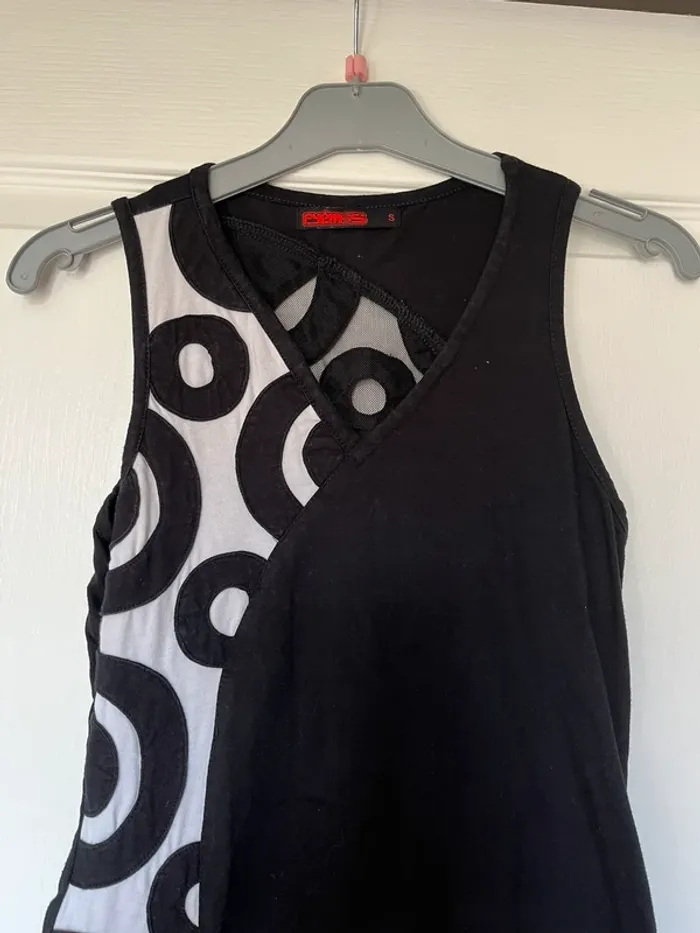 Robe courte - photo numéro 2