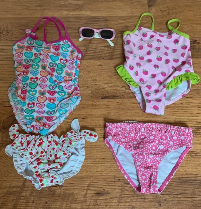 Lot Maillots de Bain Tribord Rose et Blanc 18 Mois