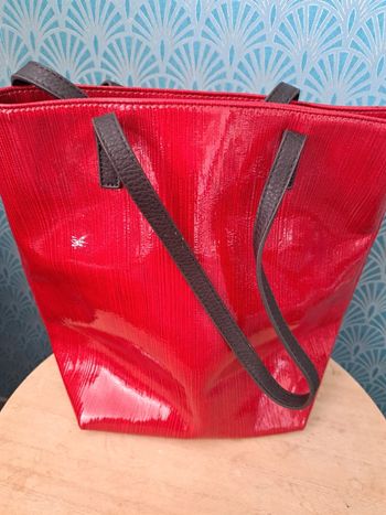Sac rouge cerise Bata