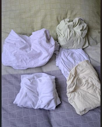Draps housse, drap plat et alèses lit bébé
