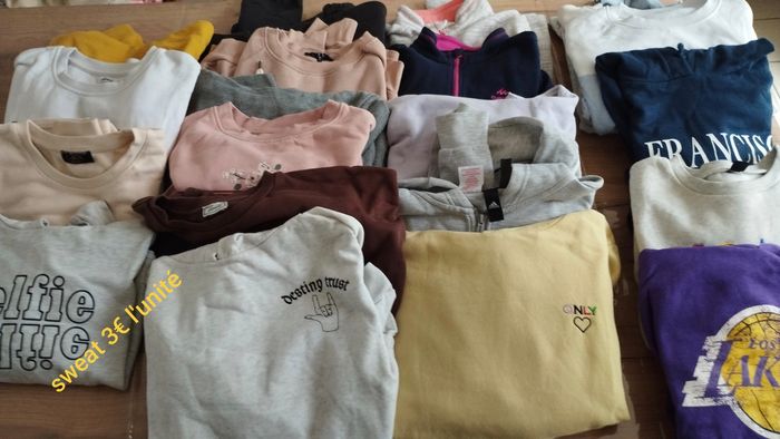 Divers vêtements ado fille - photo numéro 4