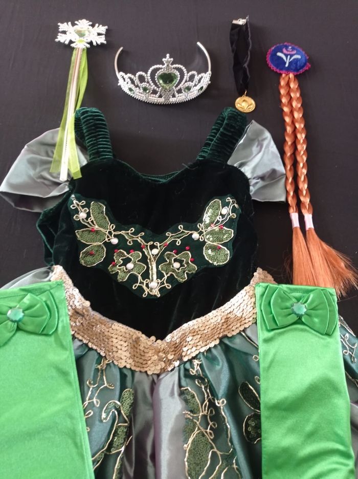 Déguisement robe princesse Anna et accessoires 5ans - photo numéro 2