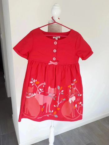 12 € Jolie robe Vertbaudet 8 ans
