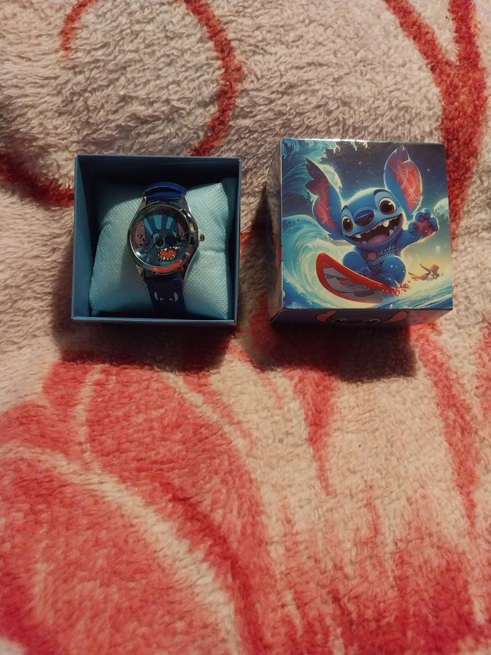 Coffret montre stitch