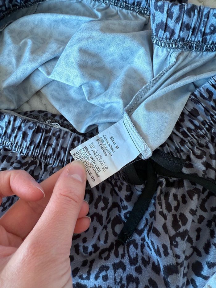 Ensemble pyjama / Taille M - photo numéro 7