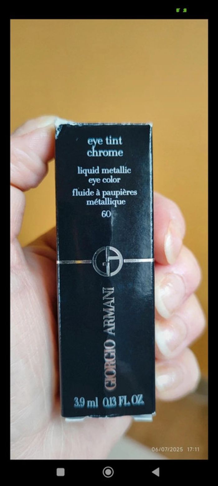 Giorgio Armani Eye Tint Chrome Liquid Eyeshadow Teinte Aurore 06 - photo numéro 6