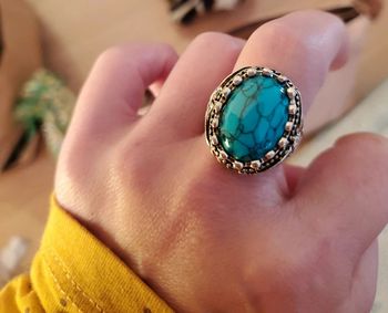 Bague fantaisie toute neuve