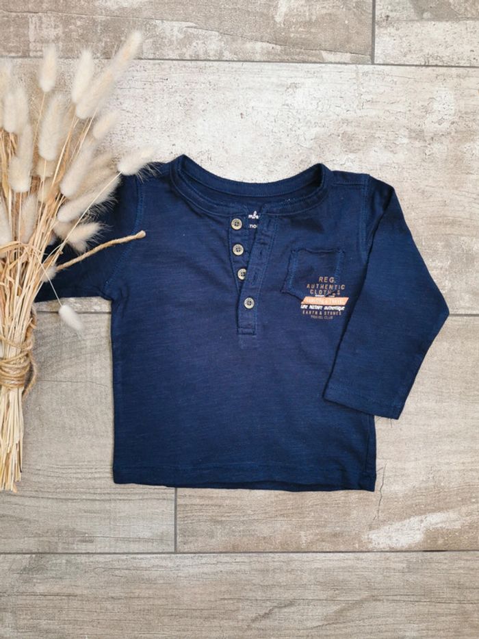 🌺Très joli Teeshirt manches longue bleu marine 6mois