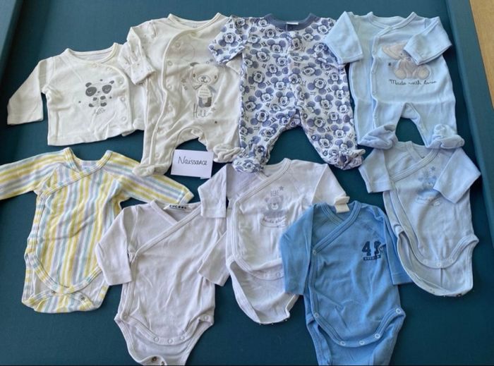 Lot de vêtements bébé garçon naissance - photo numéro 4