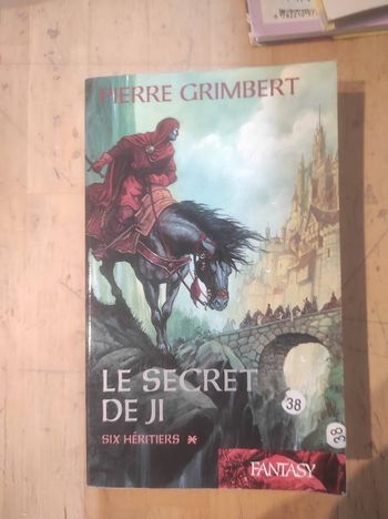 Le secret de Ji T1 Six héritiers Pierre Grimbert France Loisirs Fantasy 2006