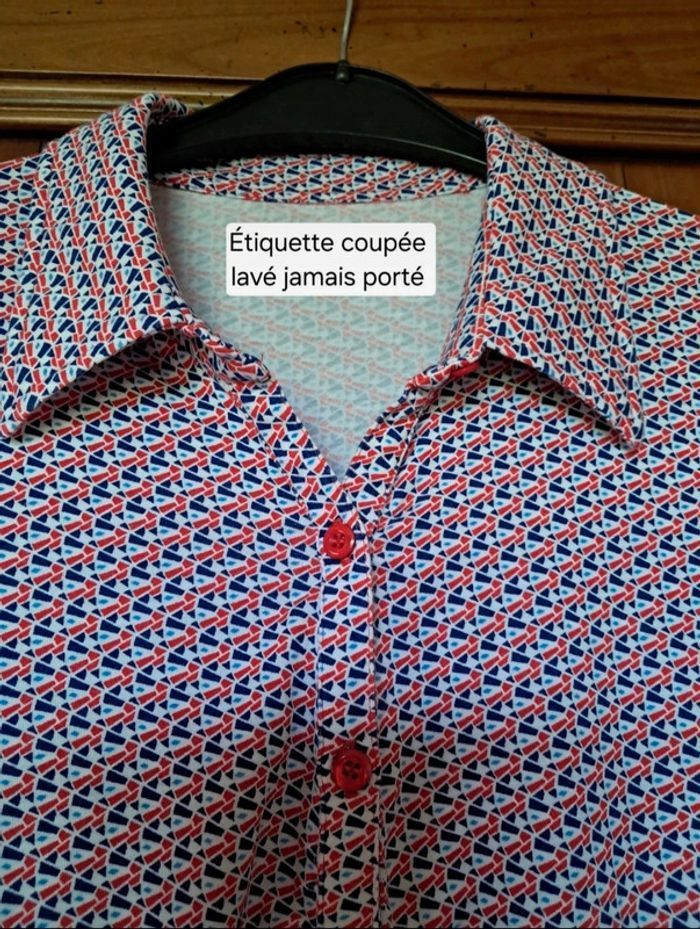 Lot de 2 chemises / polos NEUFS pour femme Taille 50 - photo numéro 7