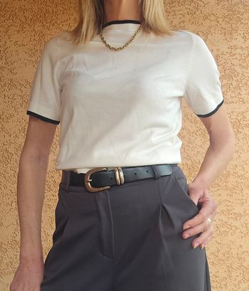 📌 Haut / Pull en Maille Fine manches courtes