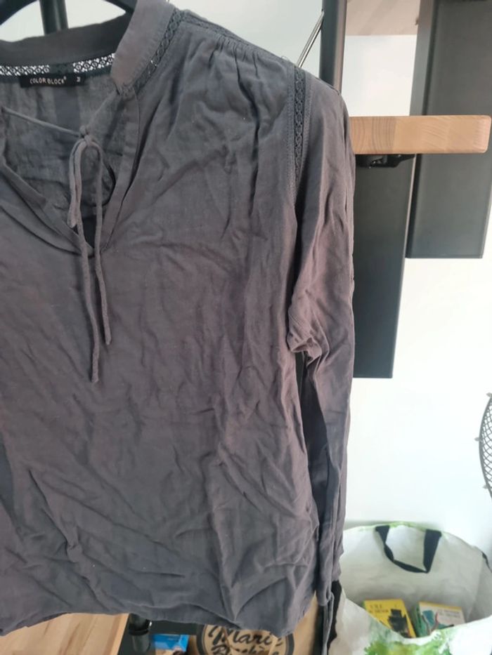 Blouse grise - photo numéro 3