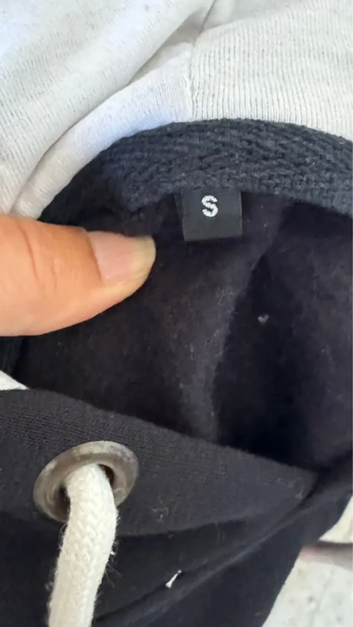 Sweat capuche suprême - photo numéro 7