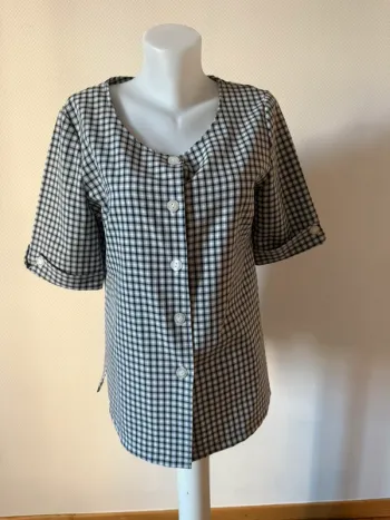 Chemisier vintage  à carreaux en très bon état modissimo taille 38/40