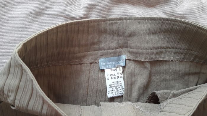 Pantacourt beige femme taille 36 - photo numéro 2