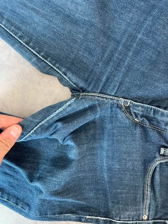 Jean Levi’s Demi Curve W26 L32 - photo numéro 9