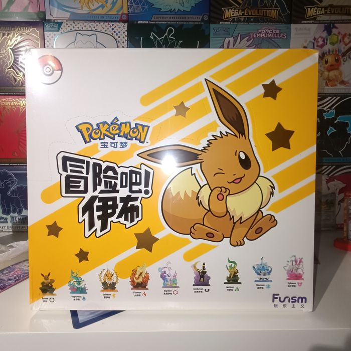 Display 9 figurine collection pokémon evoli et ses évolutions neuf scellé